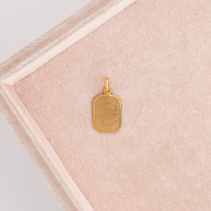 19.2k Yellow Gold Scorpio Portuguese Vintage Charm