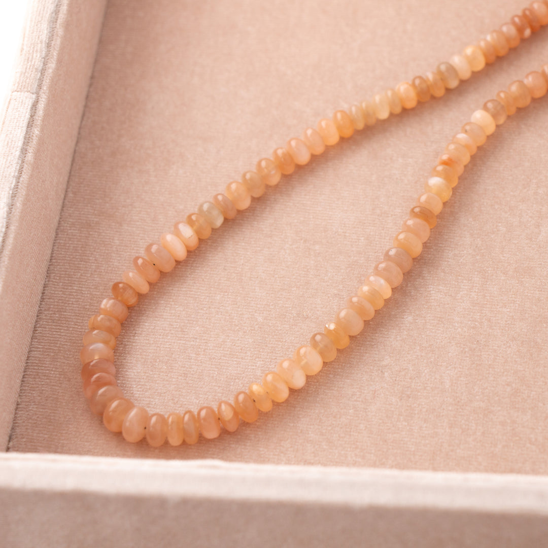 Luna Naranjita — Muted Peach Moonstone Necklace