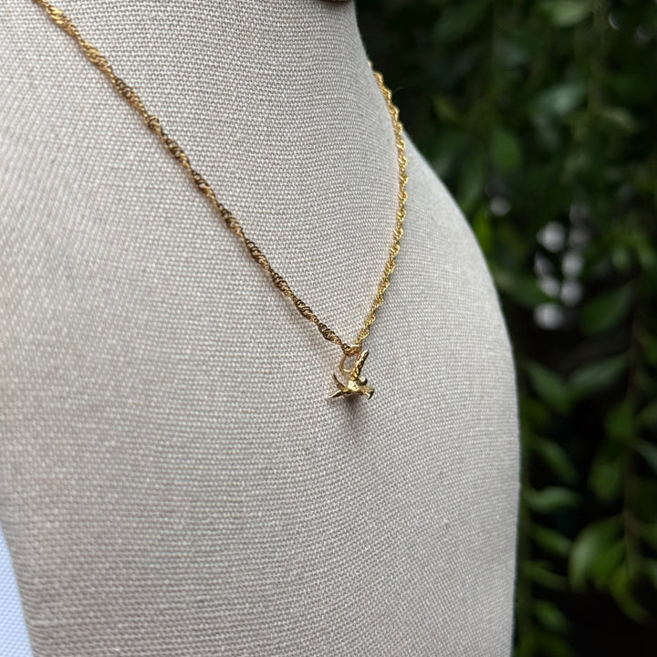 Vintage 14k Yellow Gold Hummingbird Charm