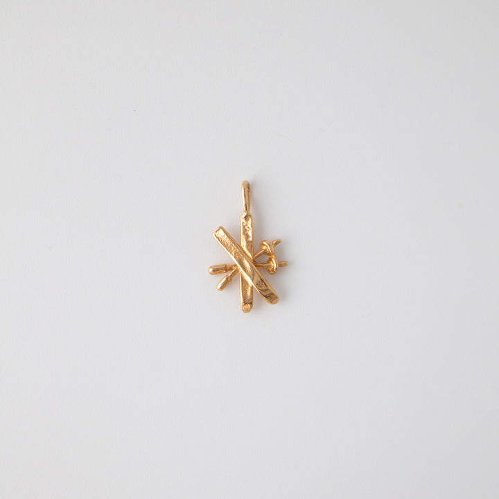 Vintage 14k Rosey Gold Skis Charm