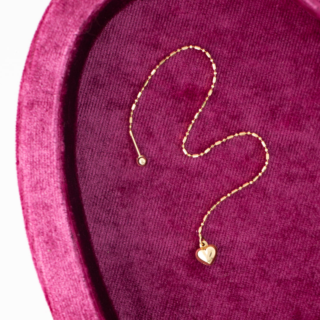 Vintage 14k Yellow Gold Heart Earring Lace
