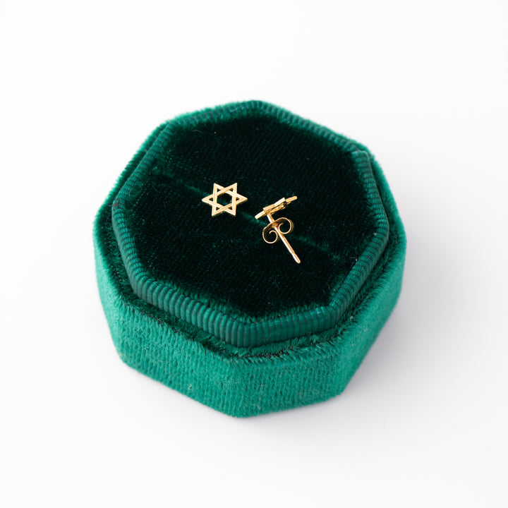 Vintage Yellow 14k Gold Tiny Star of David Earring Studs