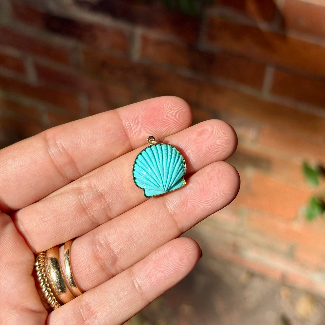 Sea Shell — Turquoise Carving with 14k gold